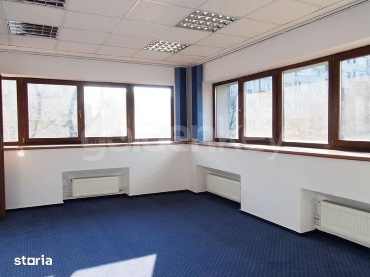 Vila impozanta cu 15 camere, 700mp utili - perfecta pentru birouri - 11