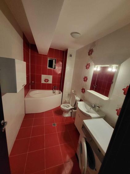 Apartament cu 2 camere decomandat în Ozana