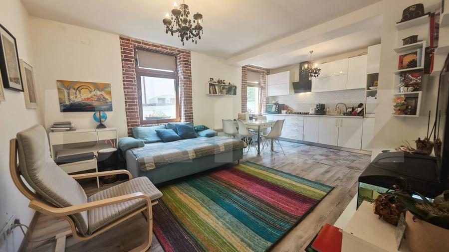Apartament la casa, 3 camere, 70 mp, curte privata, zona Ultracentrala - 1