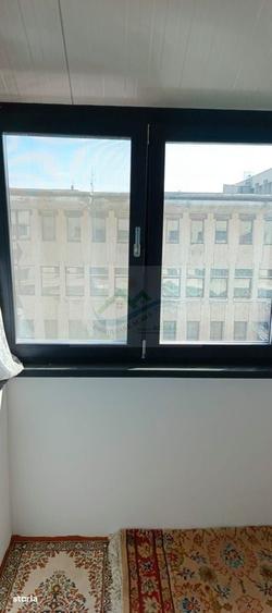 Apartament cu 2 camere semidecomandat în Roșu
