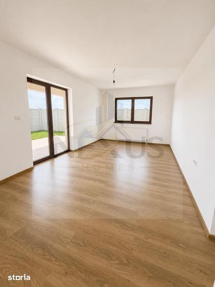 Casă cu 3 camere cu Teren 320 Mp în Vidra