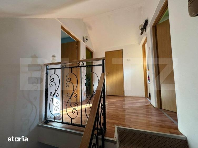 Casă cu 7 camere cu Teren 583 Mp în Păulești