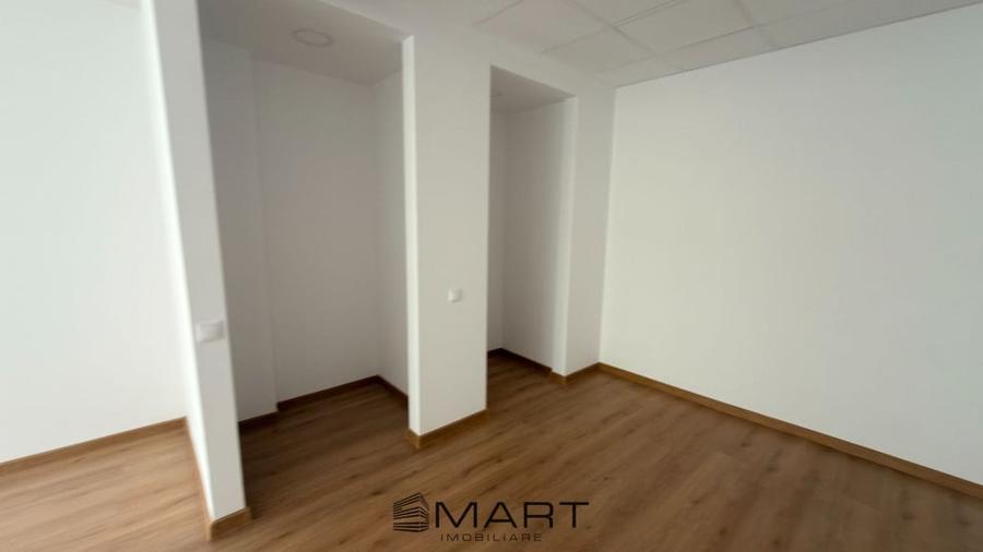 Spațiu comercial, de 60 mp, în Central