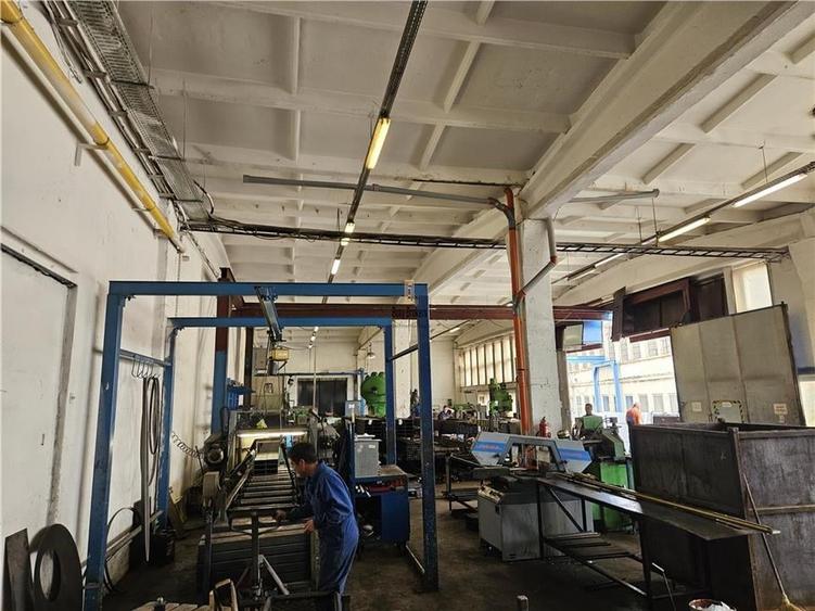Spațiu industrial, de 4,000 mp, în Sud