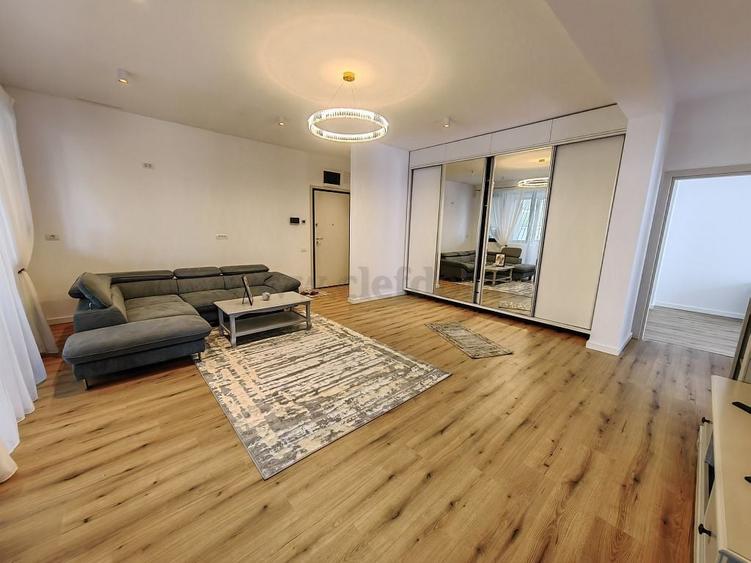 Apartament cu 4 camere decomandat în Iancu Nicolae