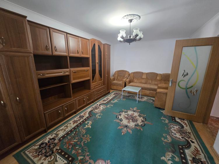 Apartament cu 2 camere decomandat, mobilat în Gorjului