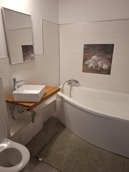 Apartament semidecomandat în Rahova