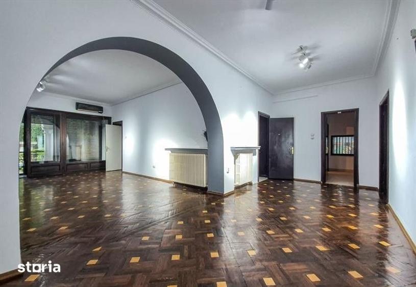 Parter Birouri Piata Romana 8 Locuri de Parcare - 2