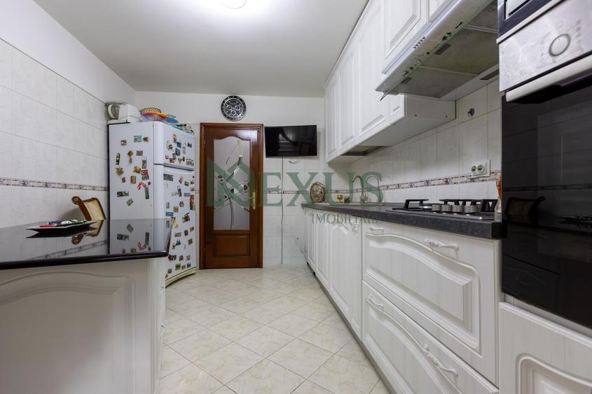 Apartament cu 4 camere decomandat în Nord