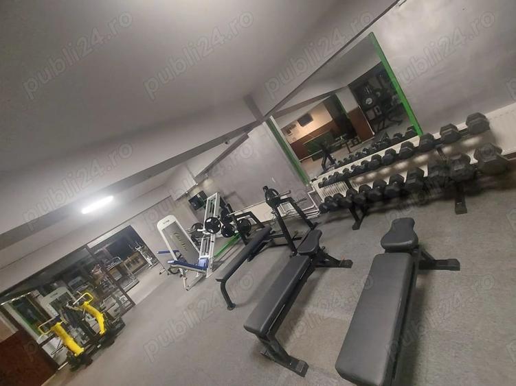 Spațiu comercial, de 220 mp, în Central