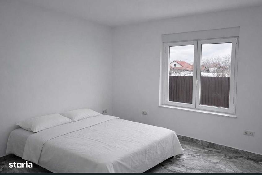 Casă cu 4 camere cu Teren 405 Mp în 6 Vânători