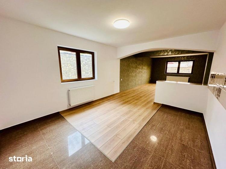 Casă cu 5 camere cu Teren 450 Mp în Crevedia