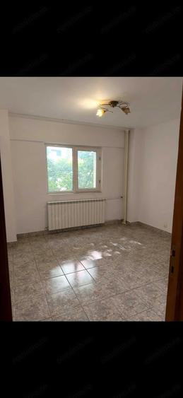 Apartament cu 2 camere semidecomandat în Chișinau