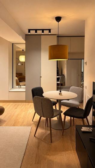 Apartament cu 3 camere decomandat în Domenii