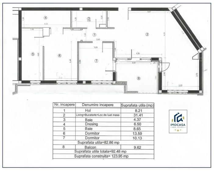 Apartament cu 3 camere în Intim
