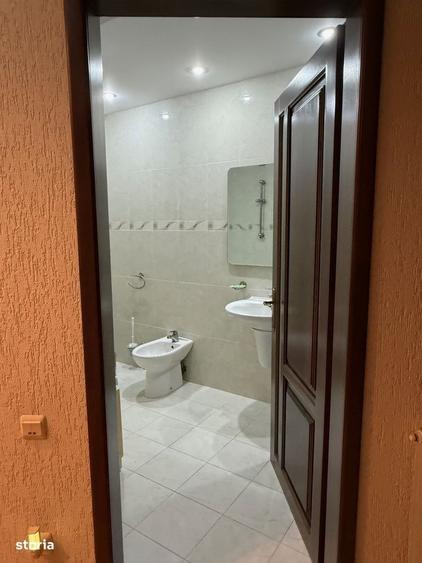 Casă cu 4 camere în Mihail Kogălniceanu