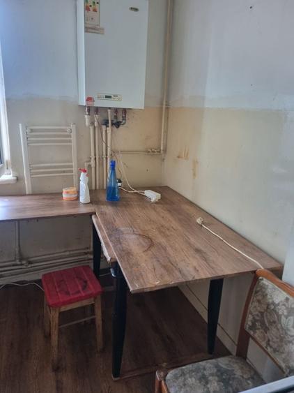 Apartament cu 2 camere nedecomandat în Central