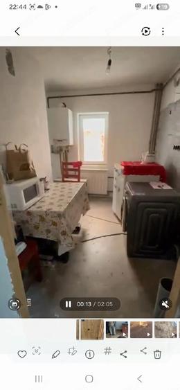 Apartament cu 3 camere decomandat în Lujerului