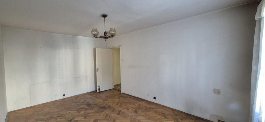 De vanzare ap.3 camere , cart. Tudor- str. Cutezantei - 9
