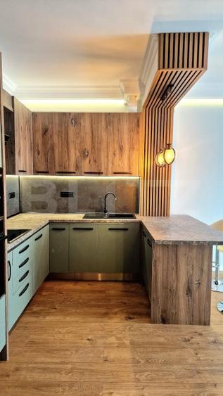 Apartament cu 2 camere semidecomandat, mobilat în Florești