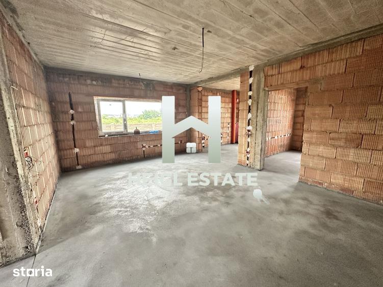 Casă cu 3 camere cu Teren 300 Mp în Moșnița Nouă