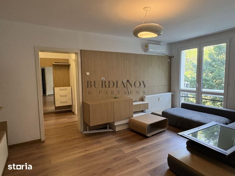 Apartament cu 3 camere - Metrou Costin Georgian - bd. 1 Decembrie 1918 - 3