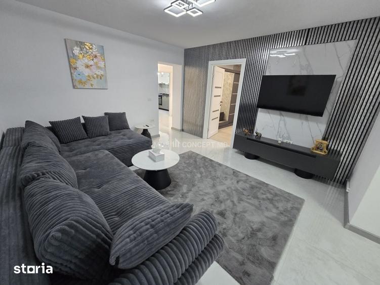 Apartament cu 3 camere semidecomandat în Andrei Mureșanu