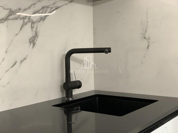 Apartament cu 2 camere decomandat în Cornișa