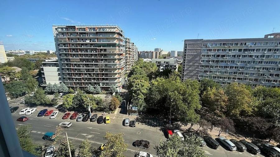 Apartament cu 3 camere decomandat, mobilat în Dristor