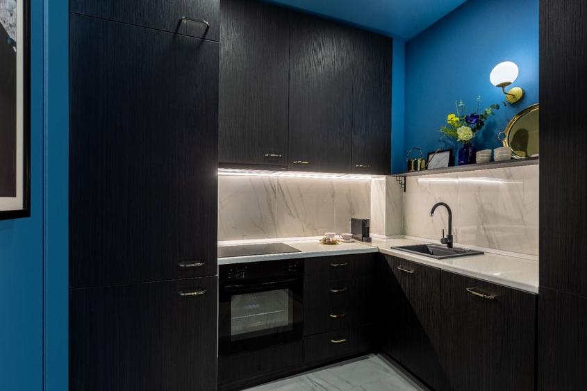 Apartament cu 3 camere în P-ța Universității