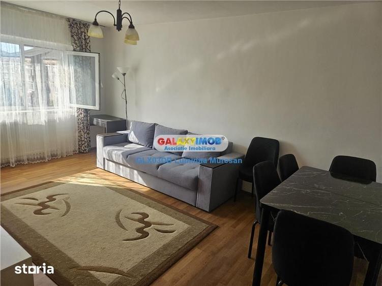Apartament cu 2 camere decomandat în Micro 12