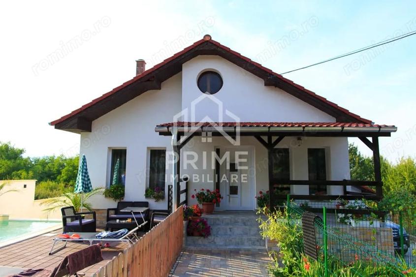 Casă cu 6 camere cu Teren 517 Mp în Dumbrava (Ciugud)