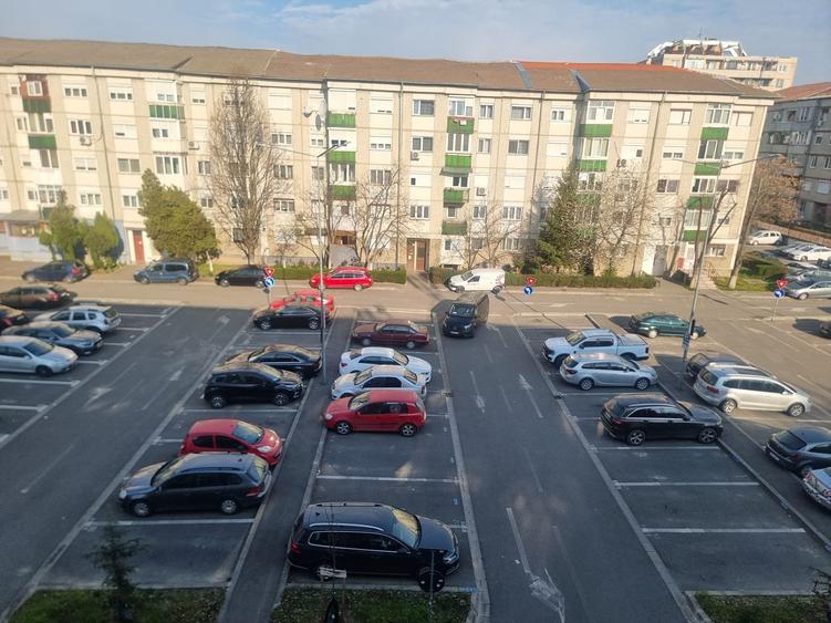 Apartament cu 3 camere în Lotus