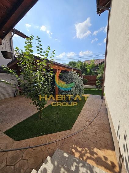Casă individuală cu 4 camere cu Canalizare în Berceni