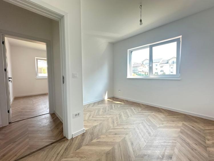 Apartament cu 3 camere decomandat în Păcurari