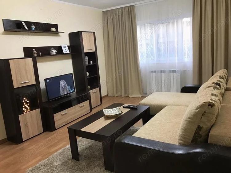 Apartament cu 2 camere decomandat în Circumvalațiunii