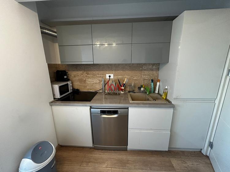 Apartament cu 2 camere decomandat, mobilat în Tătărași