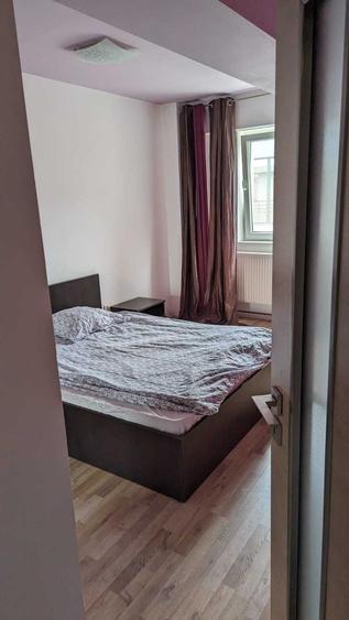 Apartament cu 2 camere decomandat în Micro 3