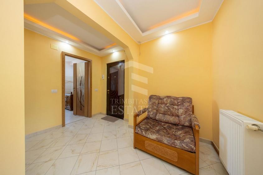 Apartament cu 3 camere decomandat, mobilat în Electroprecizia