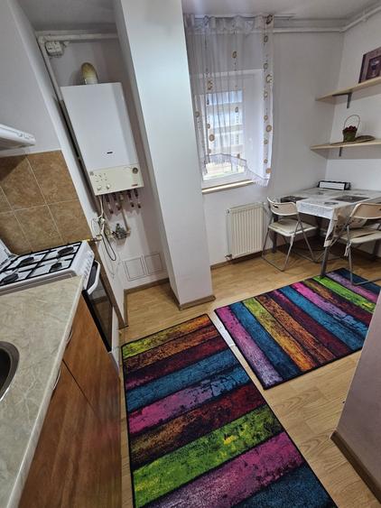 Apartament cu o camera decomandat str. Teleorman - 8