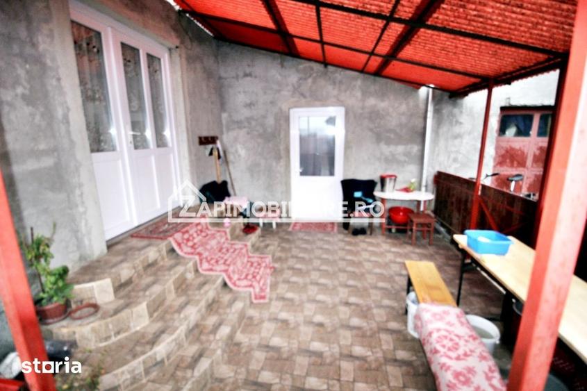 Casă cu 4 camere cu Teren 500 Mp în Mureșeni