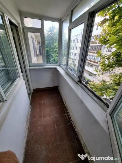 Apartament cu 3 camere decomandat în Ultracentral