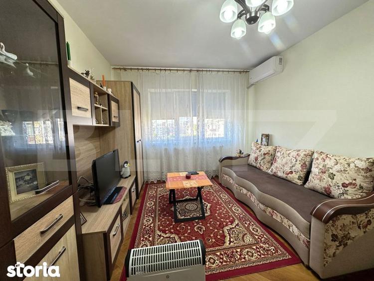 Apartament cu 2 camere semidecomandat în Cetate