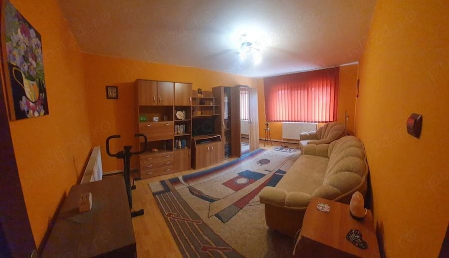 Apartament cu 2 camere decomandat în Sud