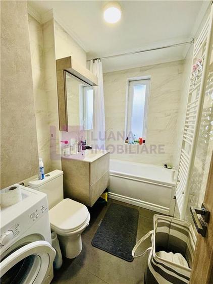 Apartament cu 2 camere decomandat în Aeroport