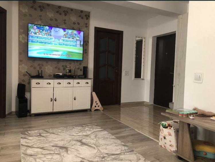Apartament cu 2 camere decomandat, mobilat în Florești — fotografia 1