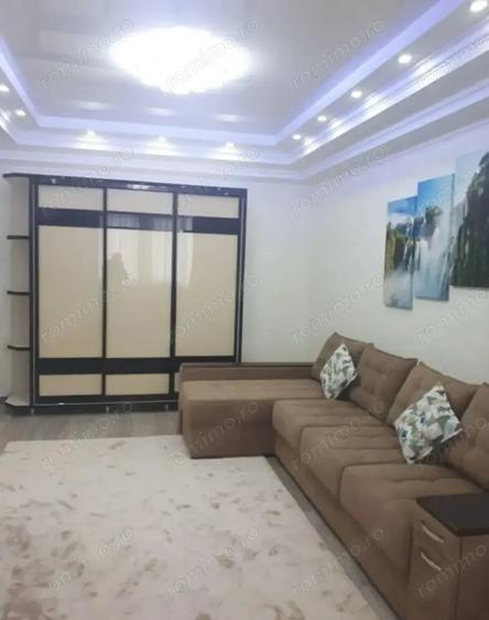 Garsonieră decomandată în Soarelui