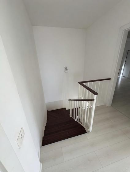Casă individuală cu 4 camere cu Teren 379 Mp în Balotești