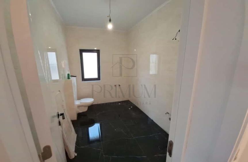 Duplex cu 5 camere cu Teren 287 Mp în Chișoda