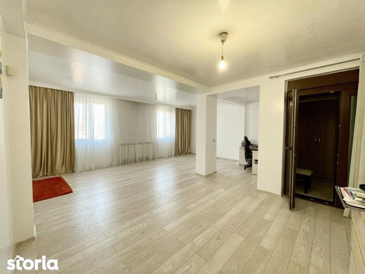 Casă cu 6 camere cu Canalizare în Tomis I